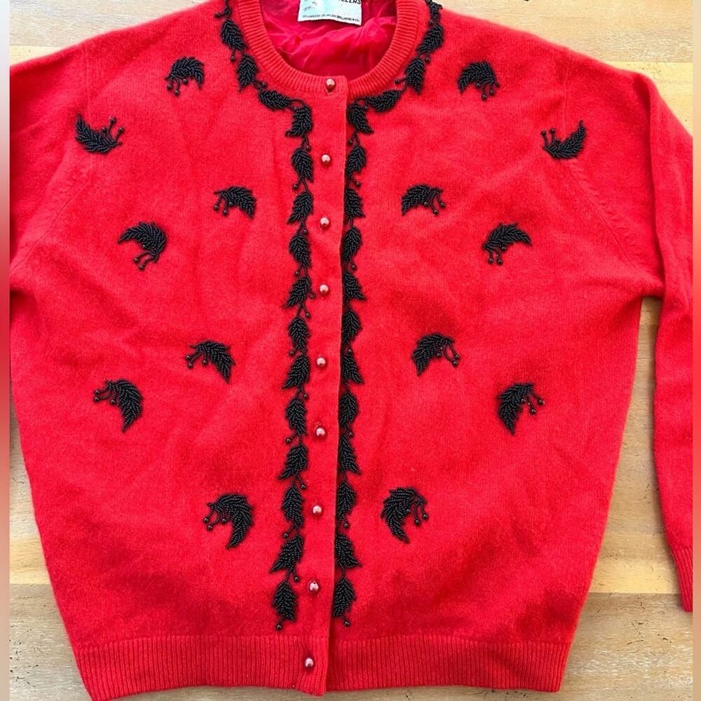 Vintage Original 1950s 60s Red Angora Lambswool Cardigan Beaded Sweater Medium - Picture 2 of 12